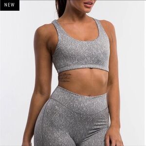 NWOT Echt Hana Sports Bra size M